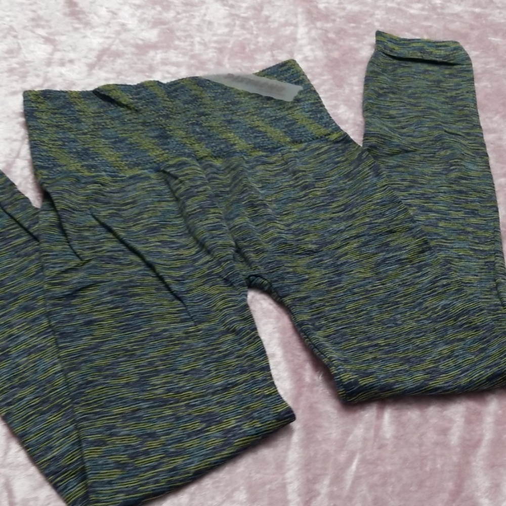 Yellow and blue stripes leggings